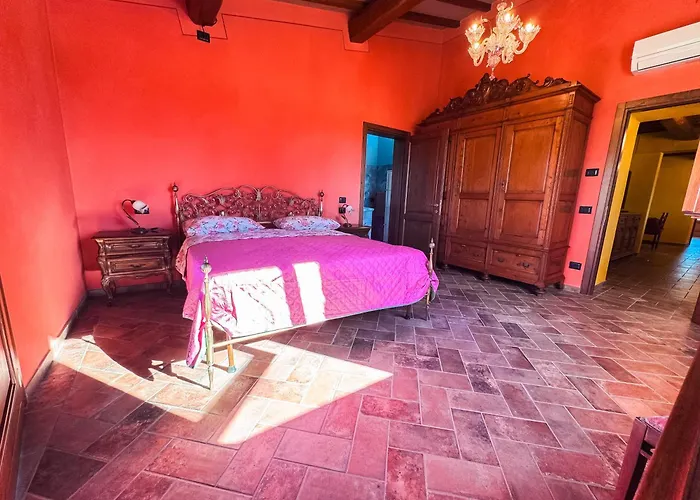 Benedetti Villa *